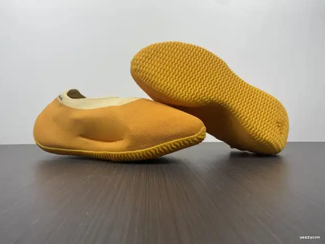 GW5353 Knit Adidas RNR Sulfur Yeezy 0429